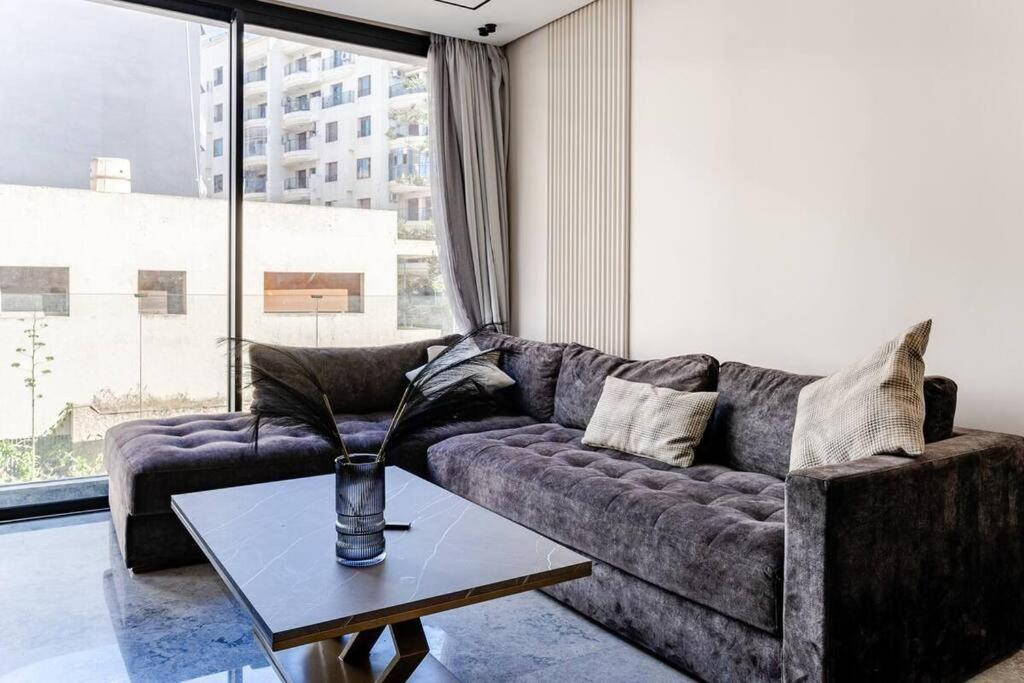 Luxury 105 Studio Apartment Casablanca Exterior photo